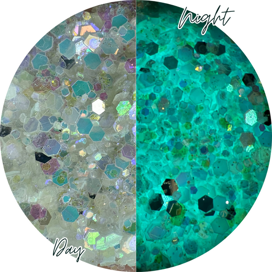 Blue Ghost | Glow In The Dark Glitter | 50g Shaker